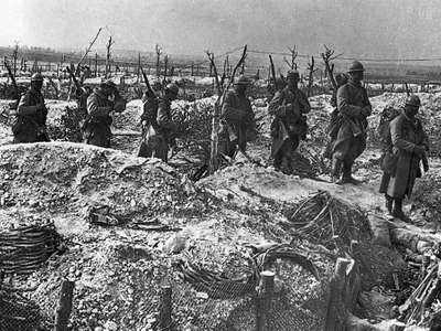 French infantry coming into position at the Marne during World War I, 1914-18.